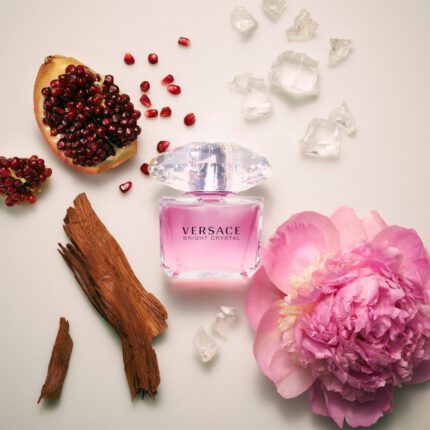 Versace Bright Crystal EdT image du produit flacon et notes de parfum - Parfumerie Digi-markets
